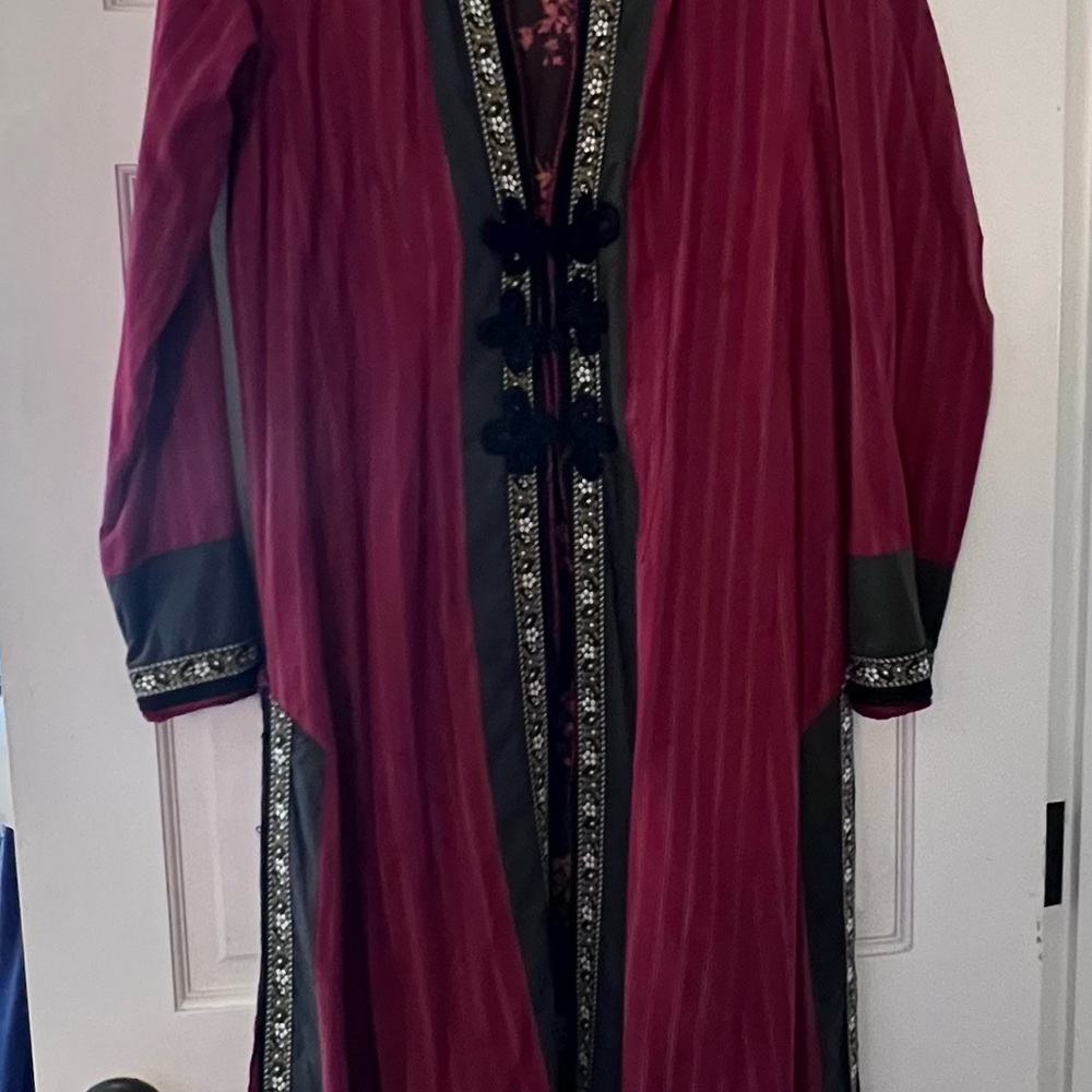 J. Peterman Women's Burgundy Jacket with Black Accents